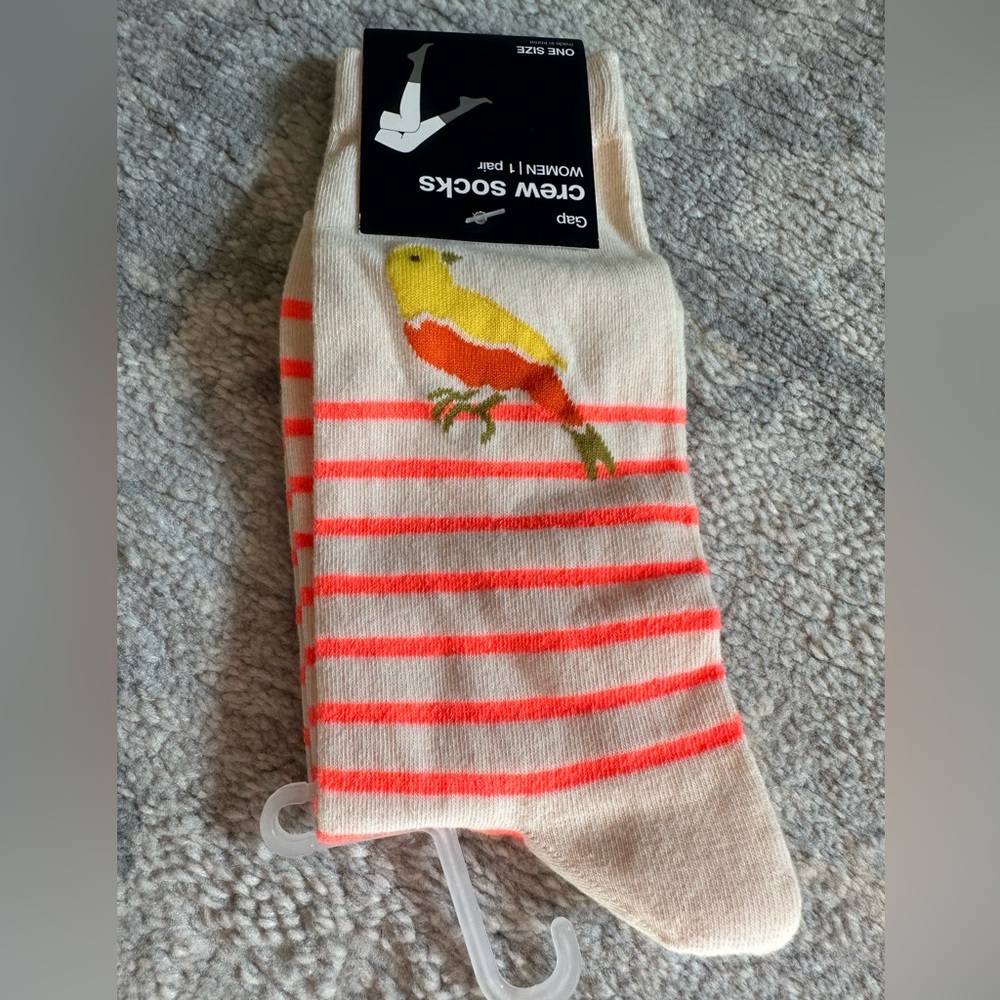 GAP Cream Socks with Bird and Pink Stripes